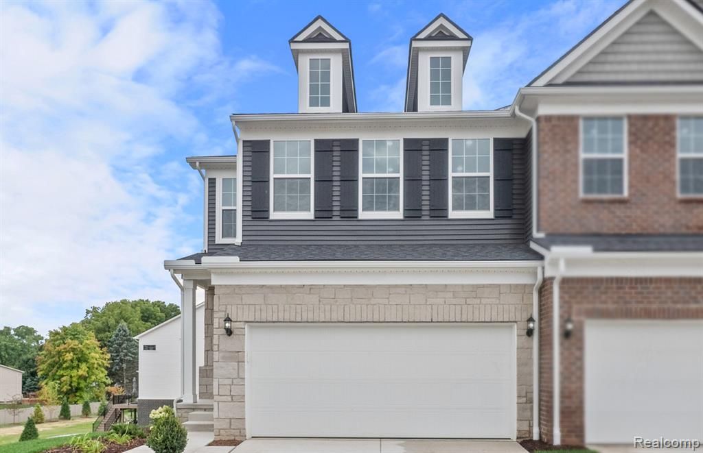 4046 Nottingham Circle, Independence Township, MI 48346 Main Photo