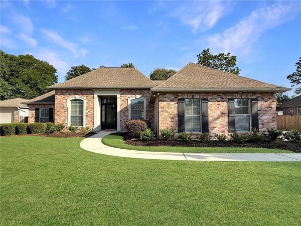 3041 MOUNTAIN Court, Mandeville, LA 70448