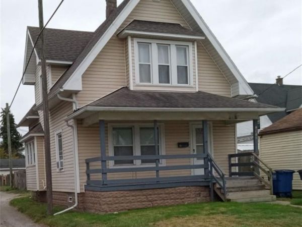 1912 Greenwood Avenue, Toledo, OH 43605