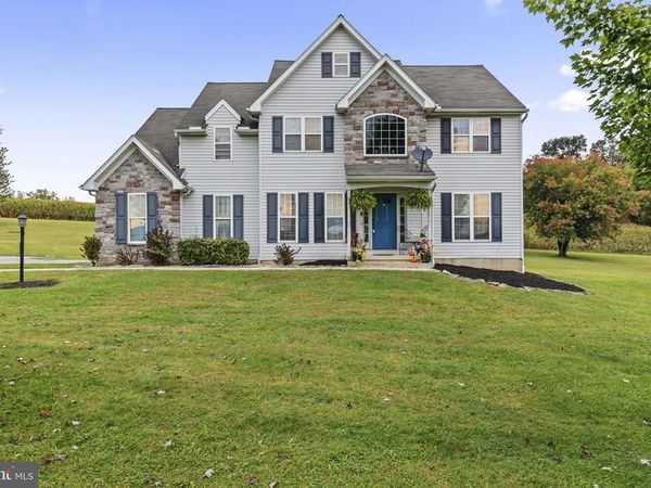 8290 WOODBINE ROAD, AIRVILLE, PA 17302