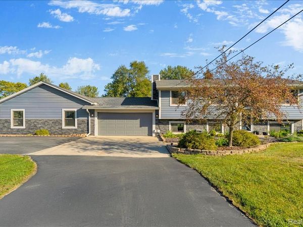 27520 West Road, Huron Twp, MI 48164
