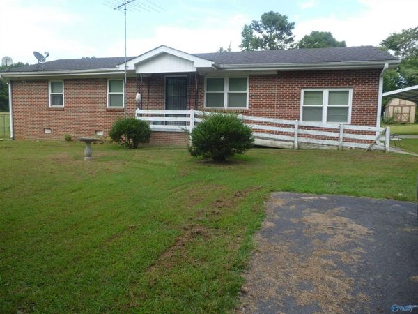 465 Longview Road, Henagar, AL 35978