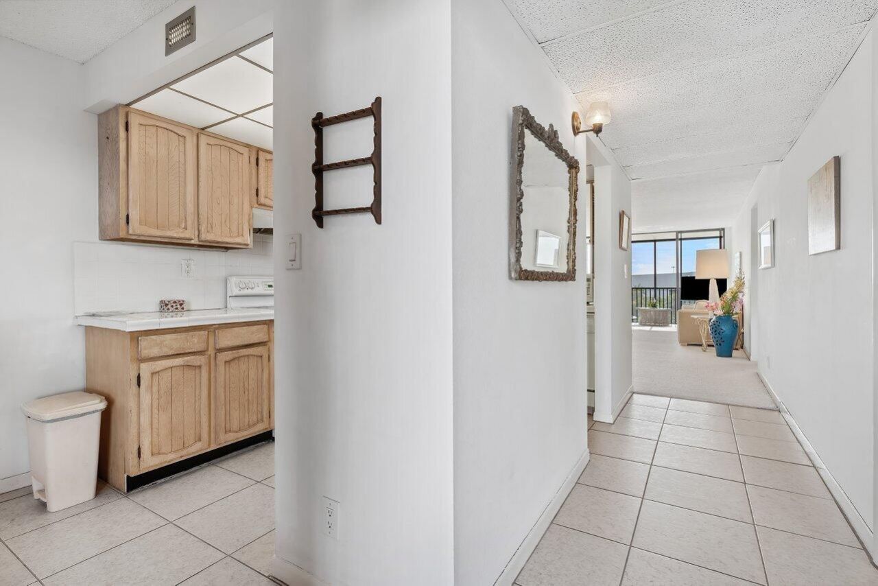 13 Royal Palm Way, Unit 602, Boca Raton, FL 33432 Photo