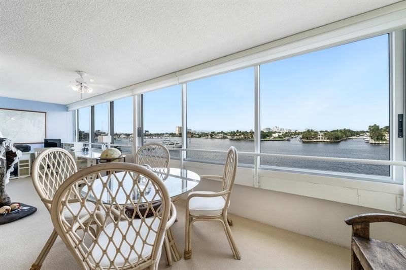 215 N Birch Road, Unit 4C, Fort Lauderdale, FL 33304 Photo