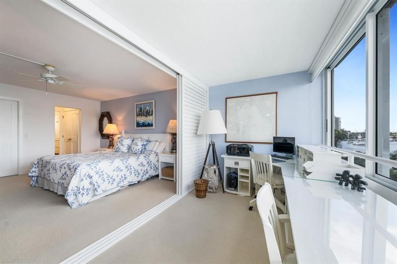 215 N Birch Road, Unit 4C, Fort Lauderdale, FL 33304 Photo