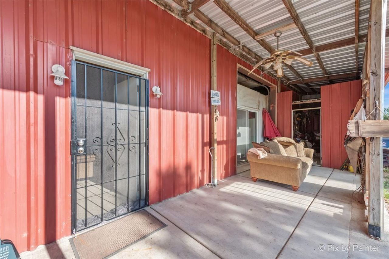 5N487 County Line Road, Maple Park, IL 60151