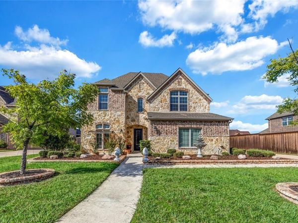 645 Wyoming Drive, Murphy, TX 75094