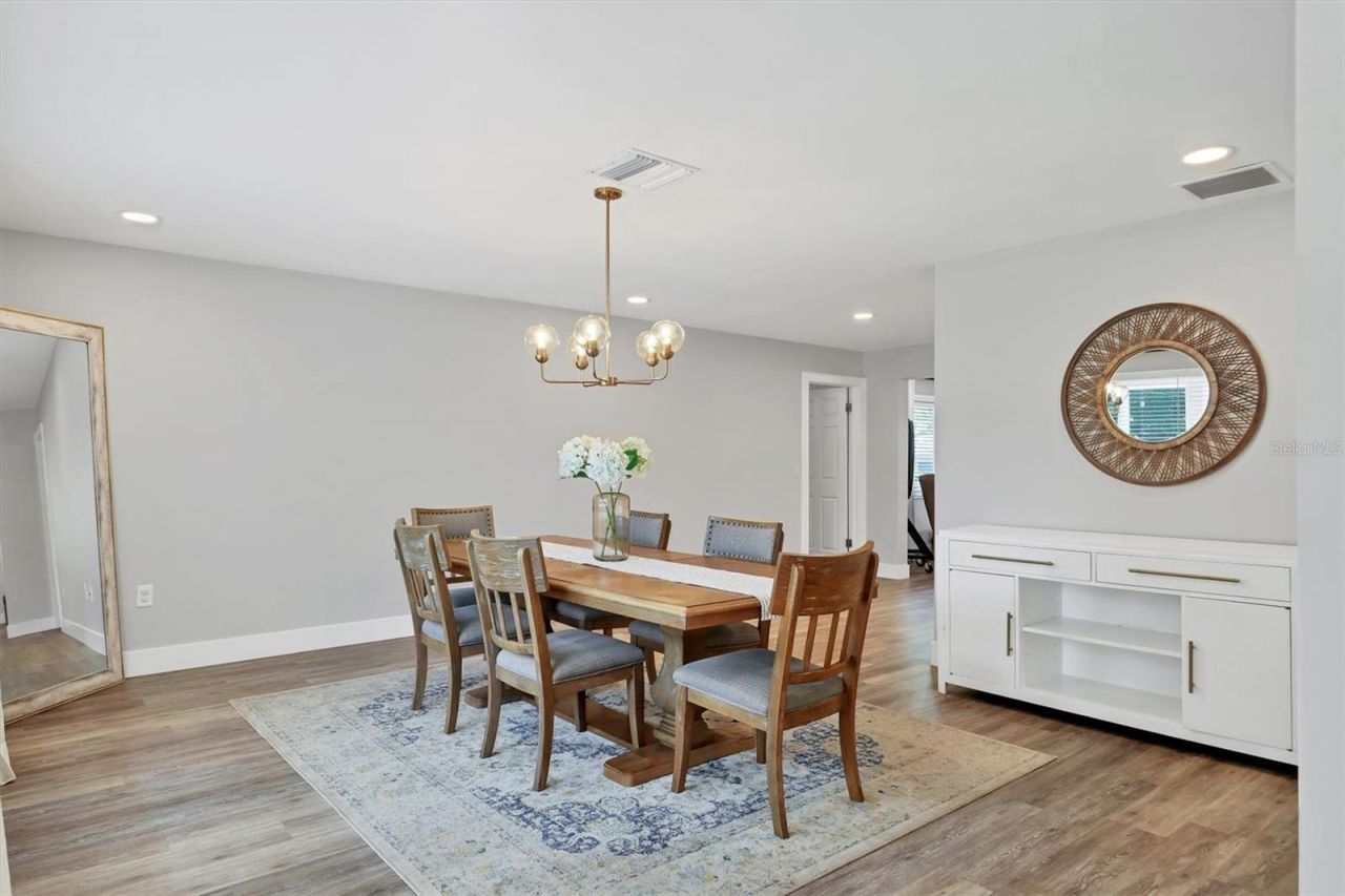 147 Adair Avenue, Sarasota, FL 34243 Photo