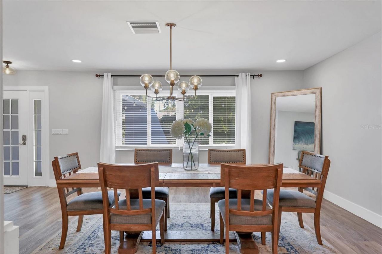 147 Adair Avenue, Sarasota, FL 34243 Photo