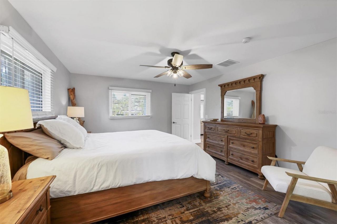 147 Adair Avenue, Sarasota, FL 34243 Photo