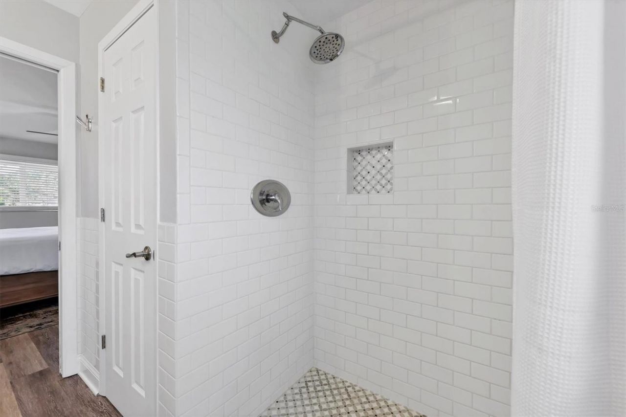 147 Adair Avenue, Sarasota, FL 34243 Photo