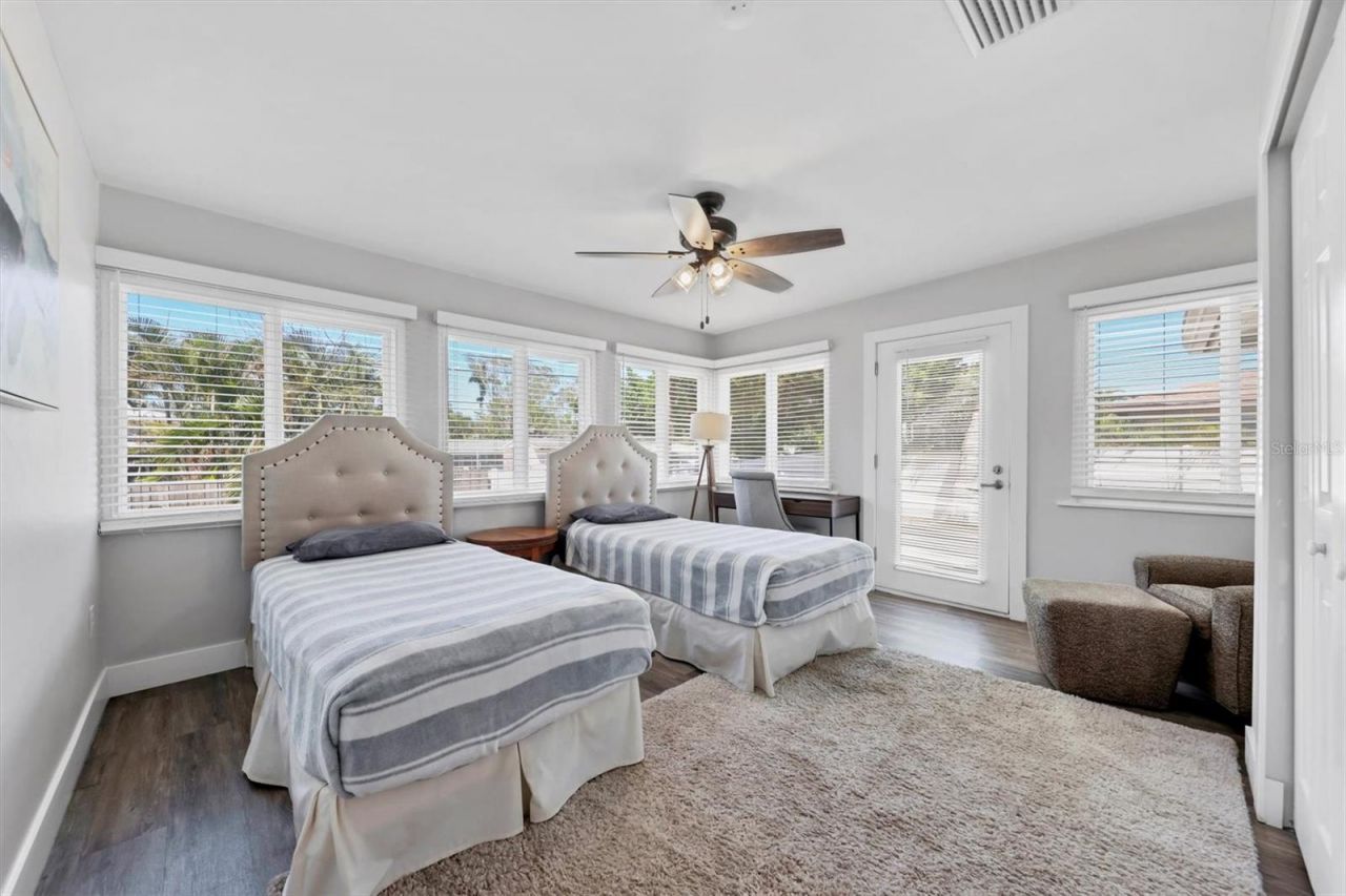 147 Adair Avenue, Sarasota, FL 34243 Photo