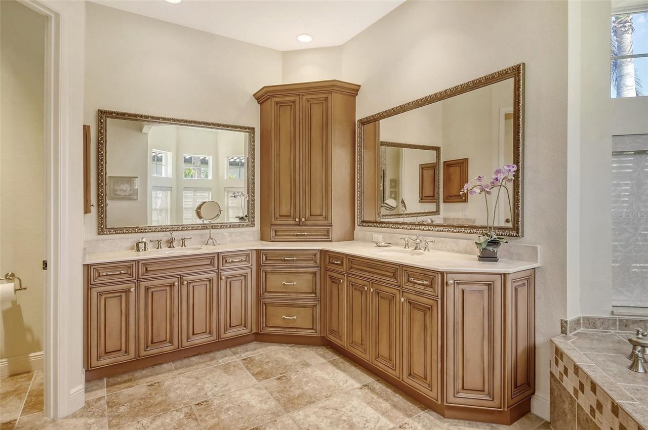 811 Riviera Dunes Way, Palmetto, FL 34221 Photo