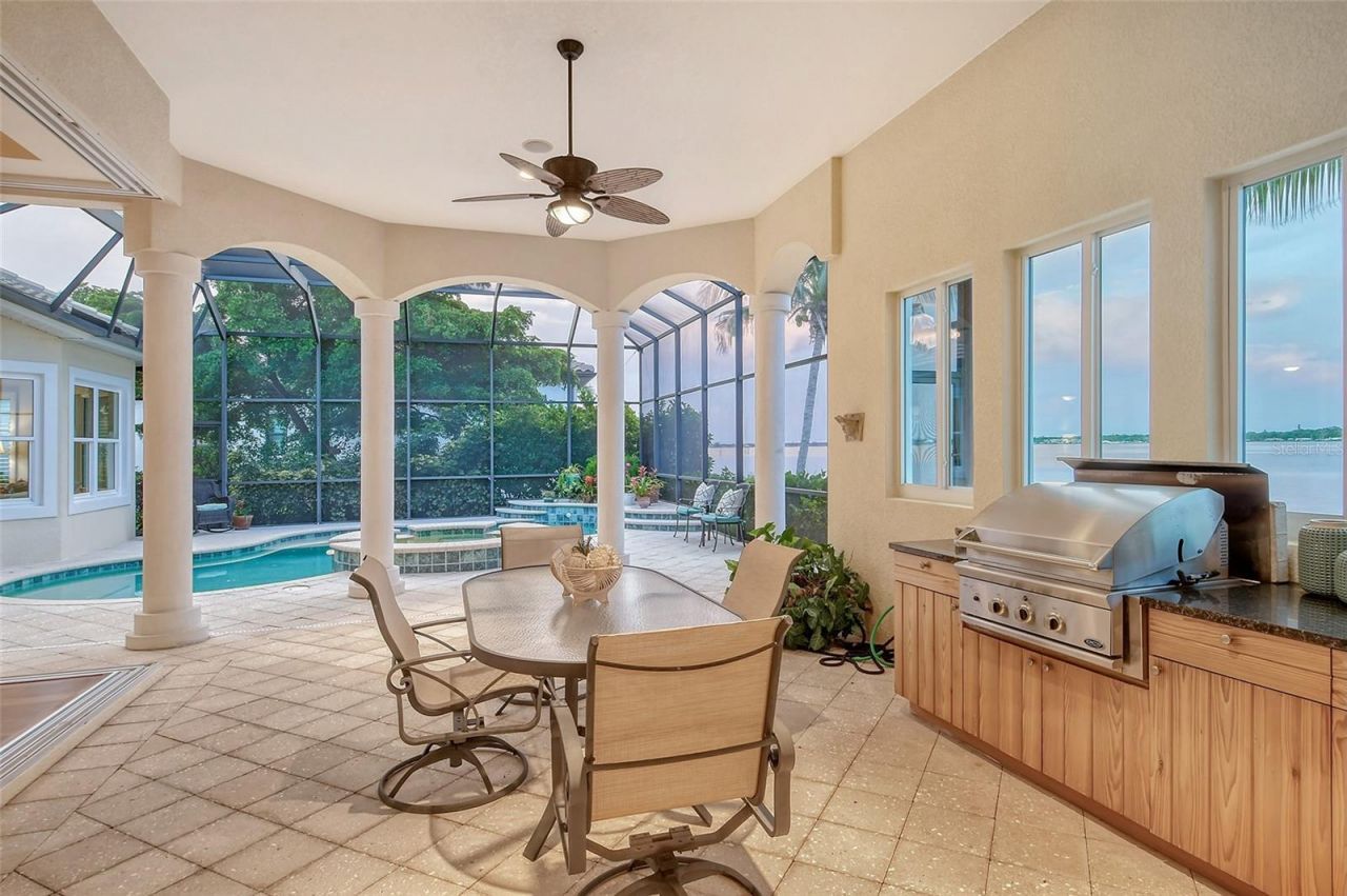 811 Riviera Dunes Way, Palmetto, FL 34221 Photo