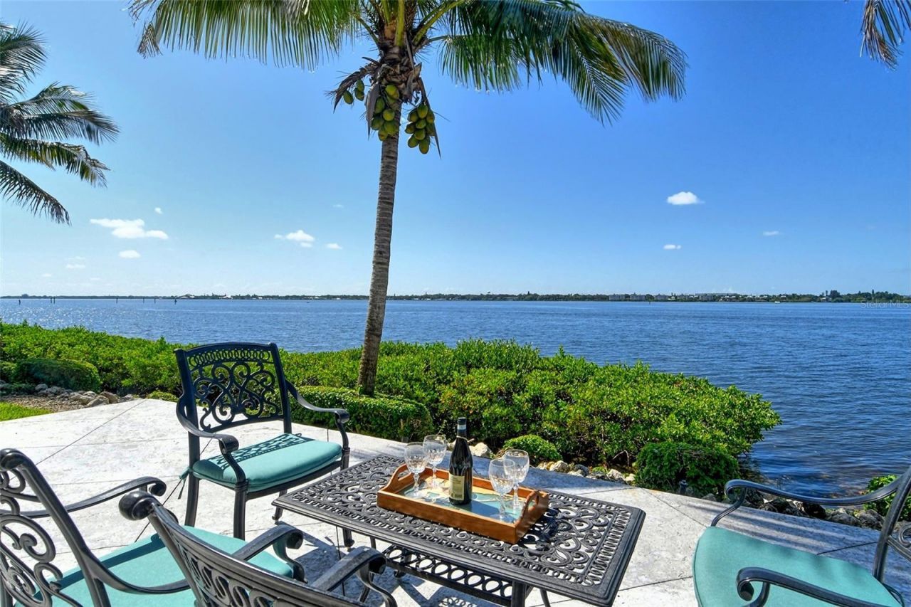 811 Riviera Dunes Way, Palmetto, FL 34221 Photo