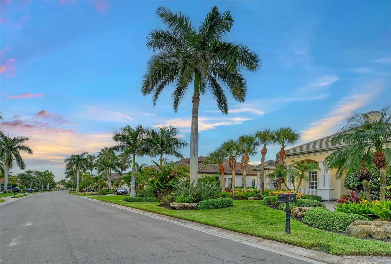 811 Riviera Dunes Way, Palmetto, FL 34221 Photo