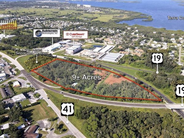 3945 US-41 N, PALMETTO, FL 34221