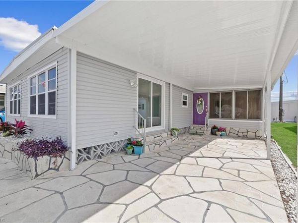 245 Shrub LN N, NORTH FORT MYERS, FL 33917