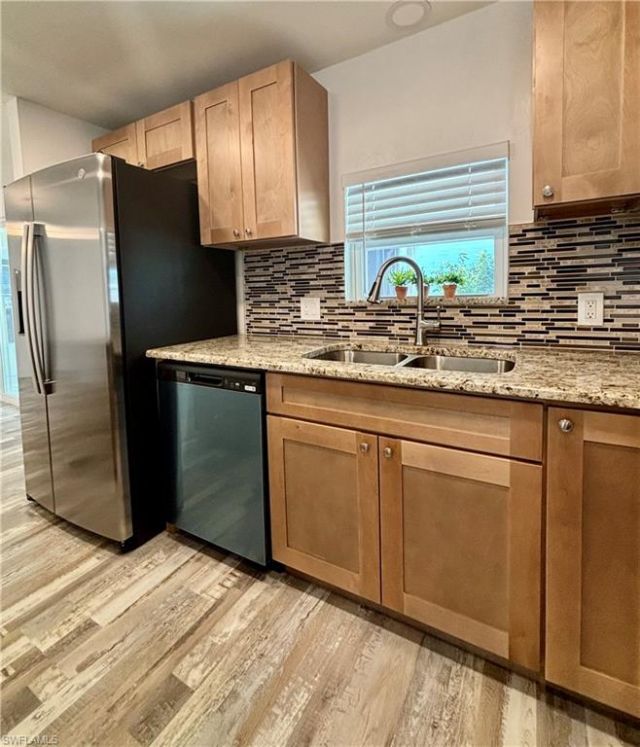 245 Shrub Ln N, North Fort Myers, FL 33917 Photo