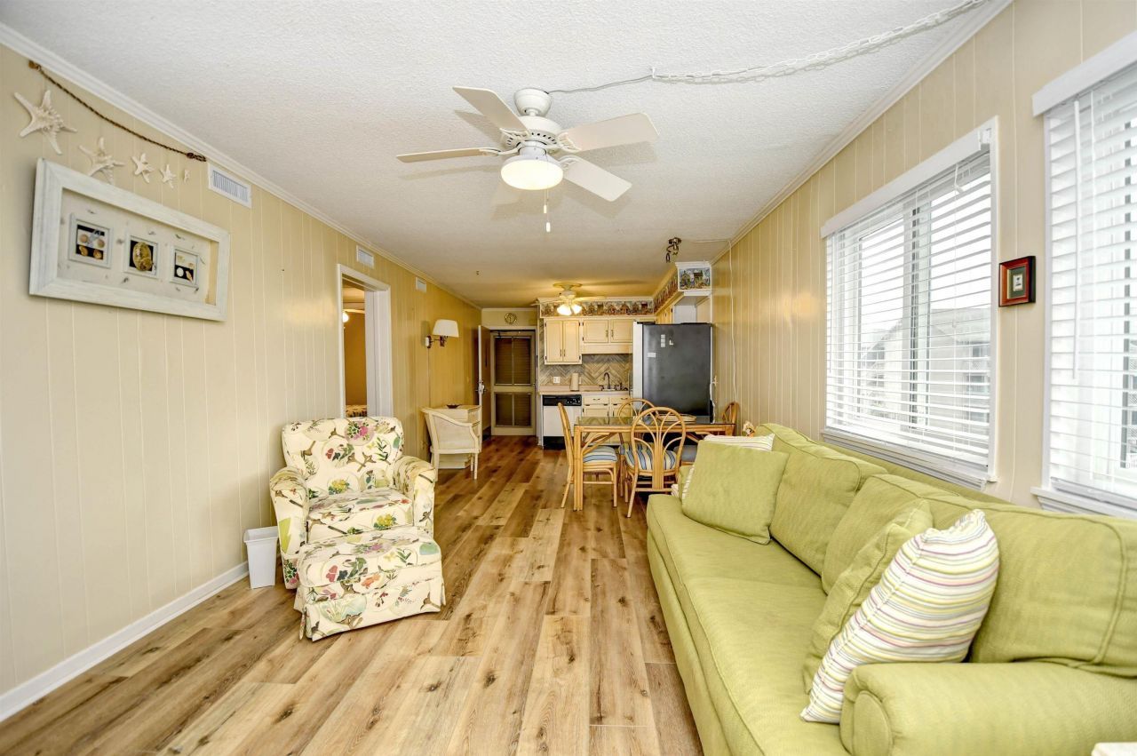 191 Maison Dr. Photo 7