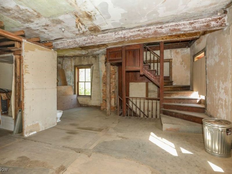 9401 Tallmadge Road, Diamond, OH 44412 Photo 17