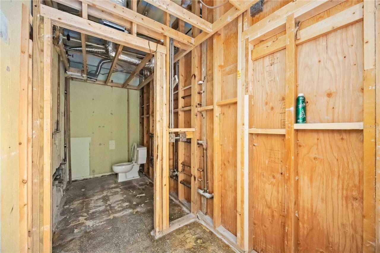 214 Miami Avenue E, Venice, FL 34285 Photo