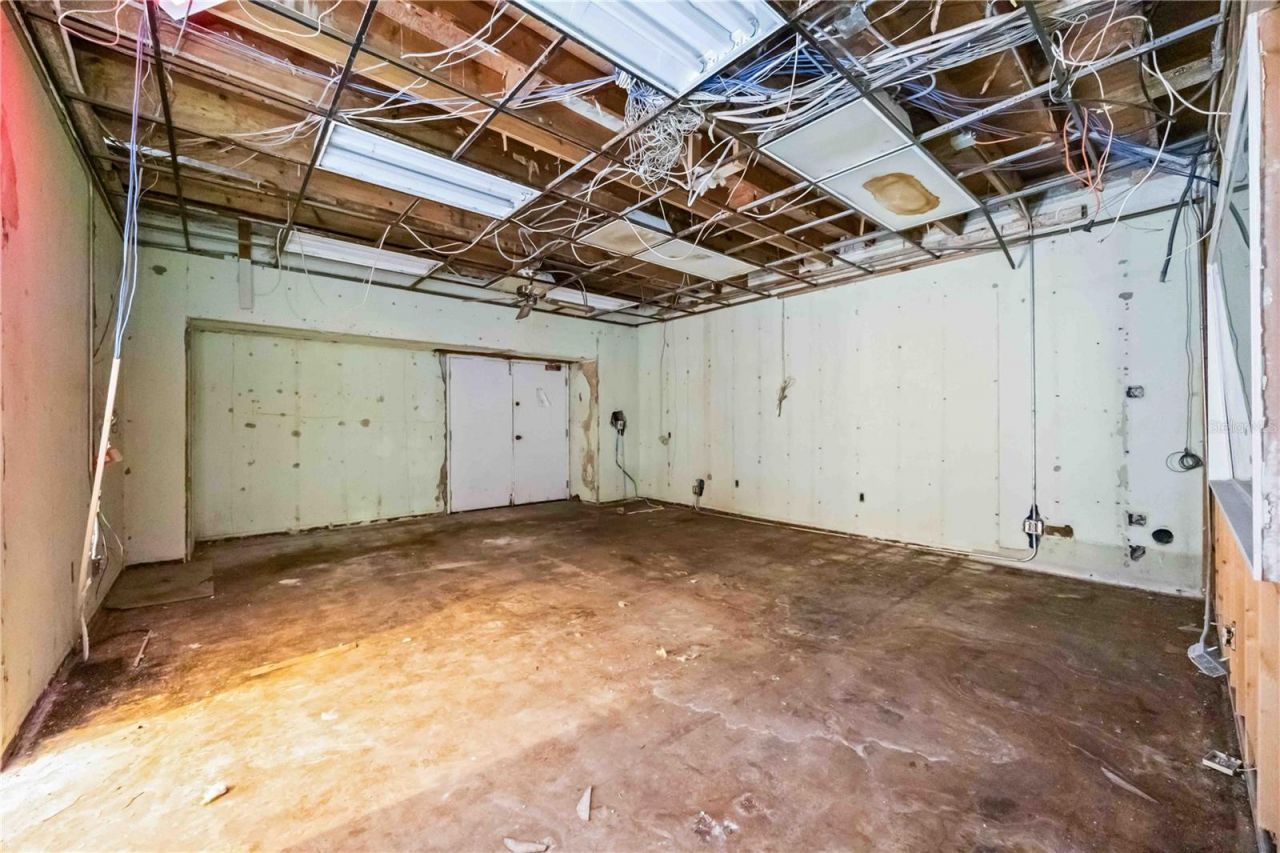 214 Miami Avenue E, Venice, FL 34285 Photo