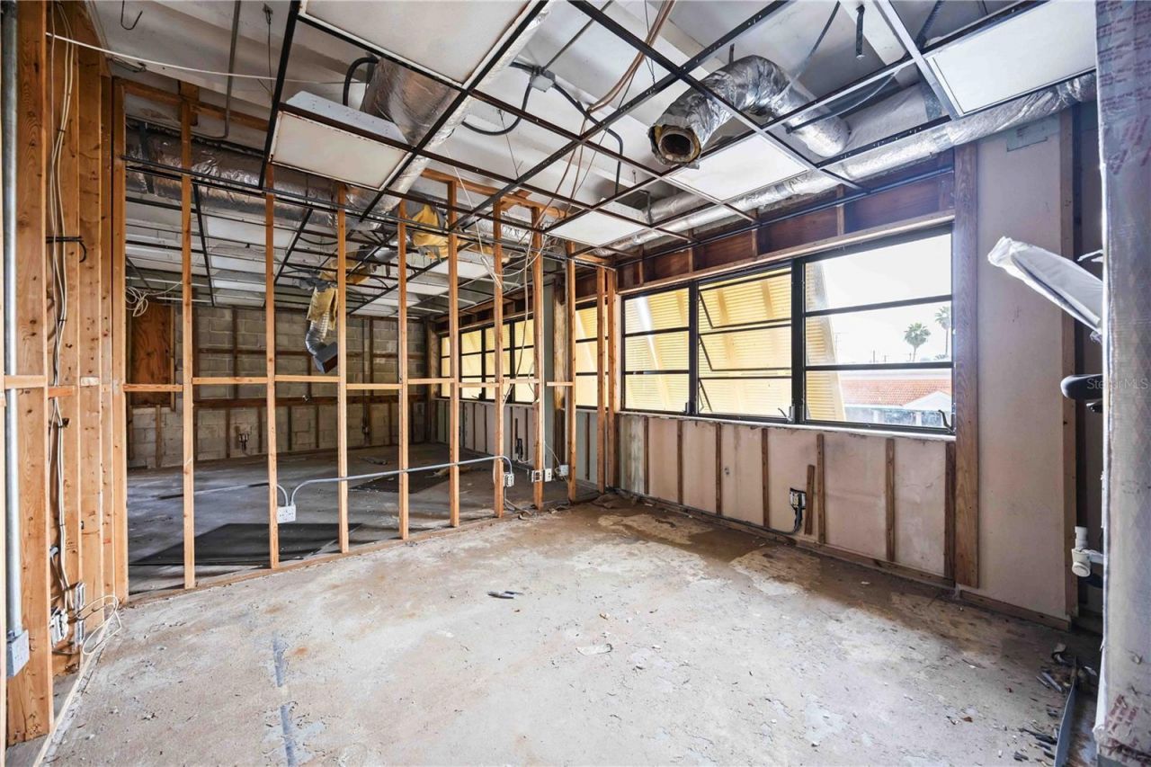 214 Miami Avenue E, Venice, FL 34285 Photo