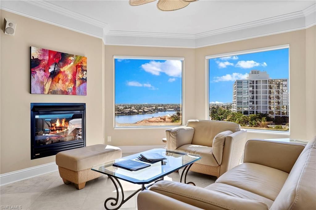 81 Seagate Dr, Unit 801, Naples, FL 34103 Photo