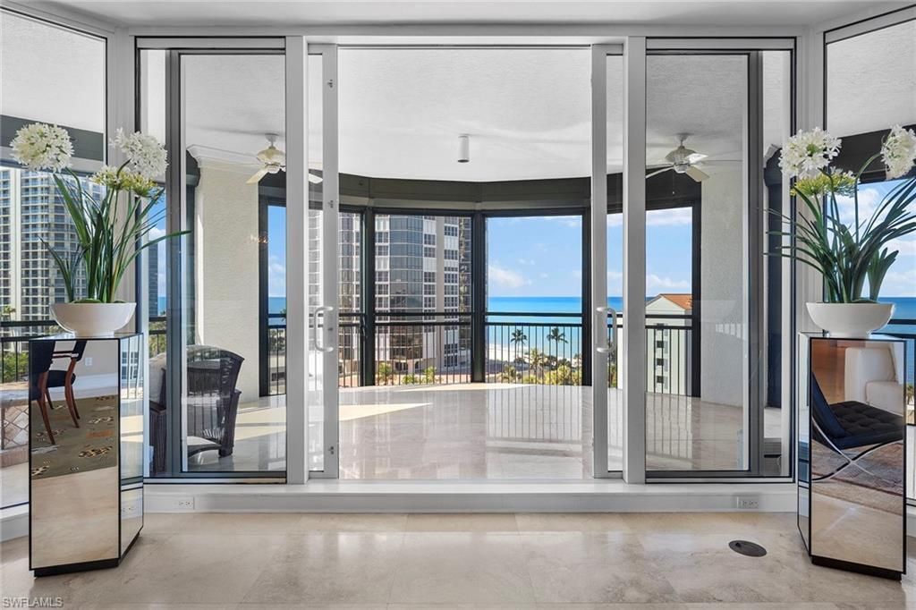 81 Seagate Dr, Unit 801, Naples, FL 34103 Photo