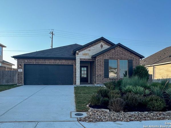 233 Saddle Park, Cibolo, TX 78108
