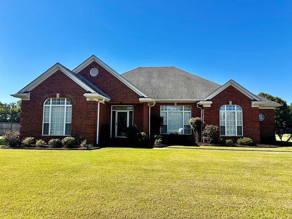 524 Apperson Cove, Marion, AR 72364
