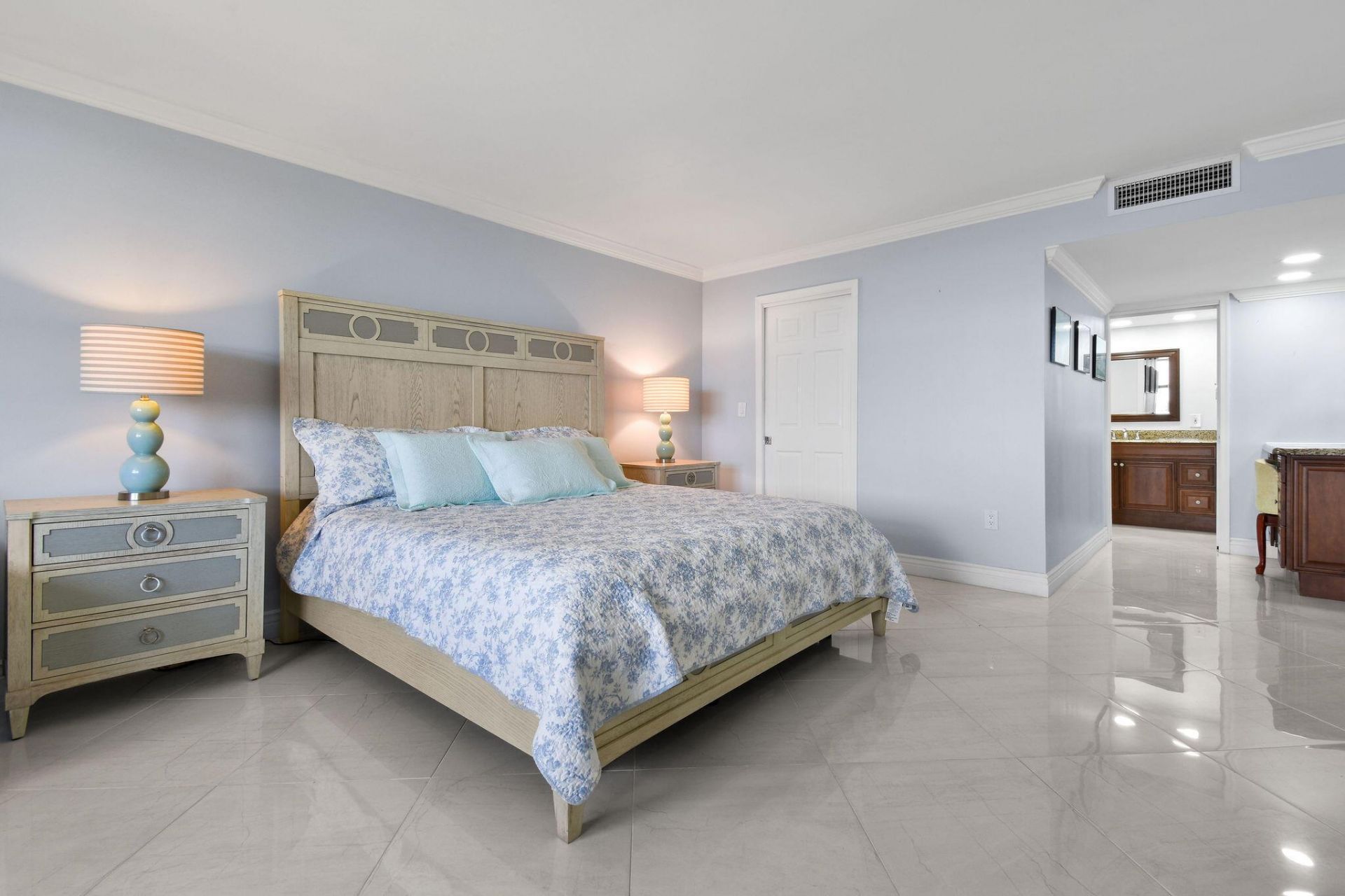 3460 S Ocean Boulevard, Unit 510, Palm Beach, FL 33480 Photo