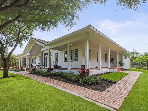 6601 Appaloosa Trl, Southwest Ranches, FL 33330