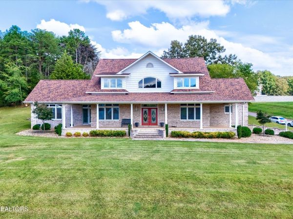 225 Rivers Edge Drive, Loudon, TN 37774