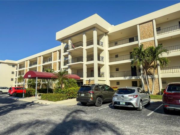 7461 W COUNTRY CLUB DRIVE N, Unit 209, SARASOTA, FL 34243