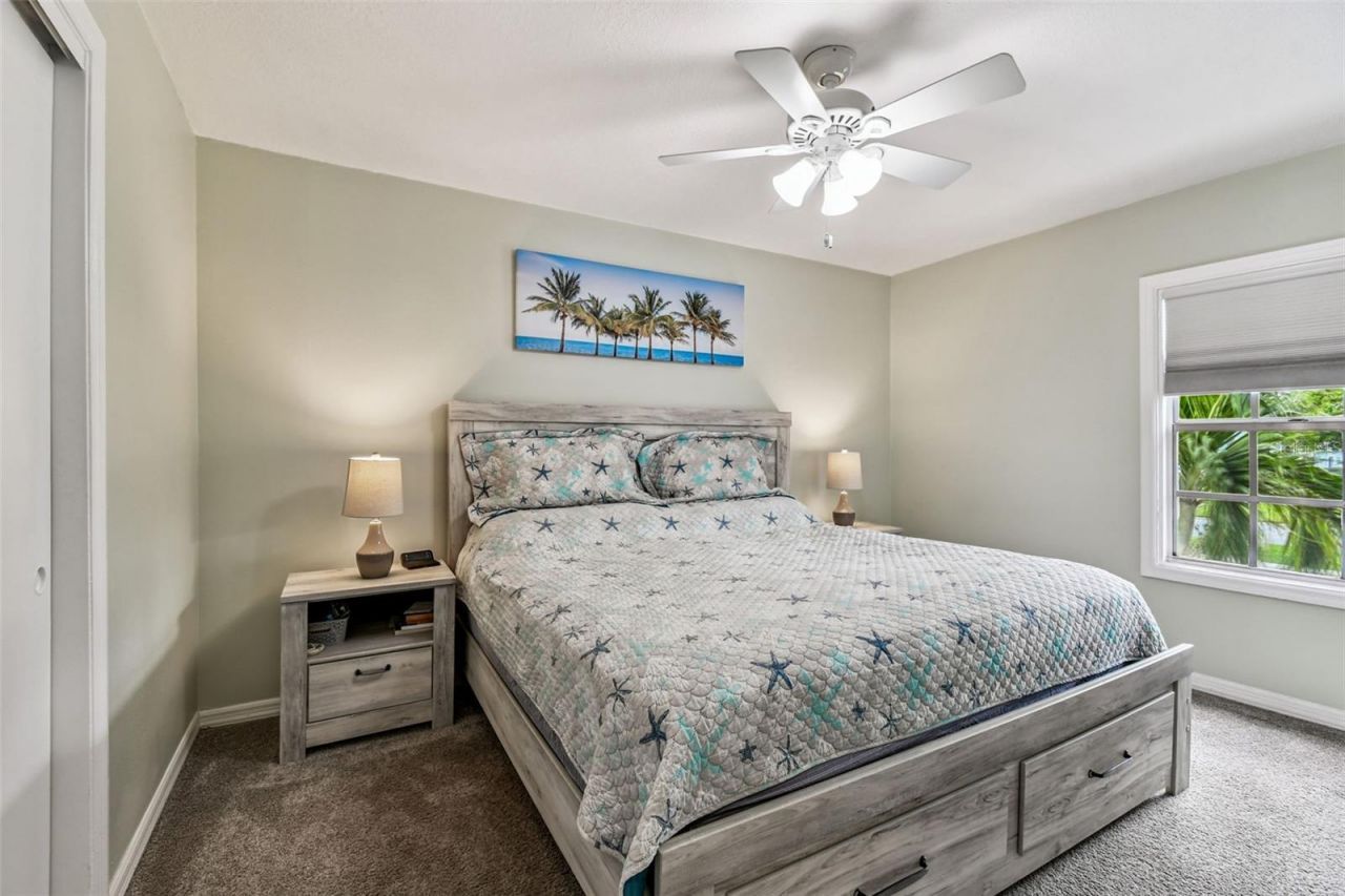 5116 Beach Drive Se, Unit D, Saint Petersburg, FL 33705 Photo