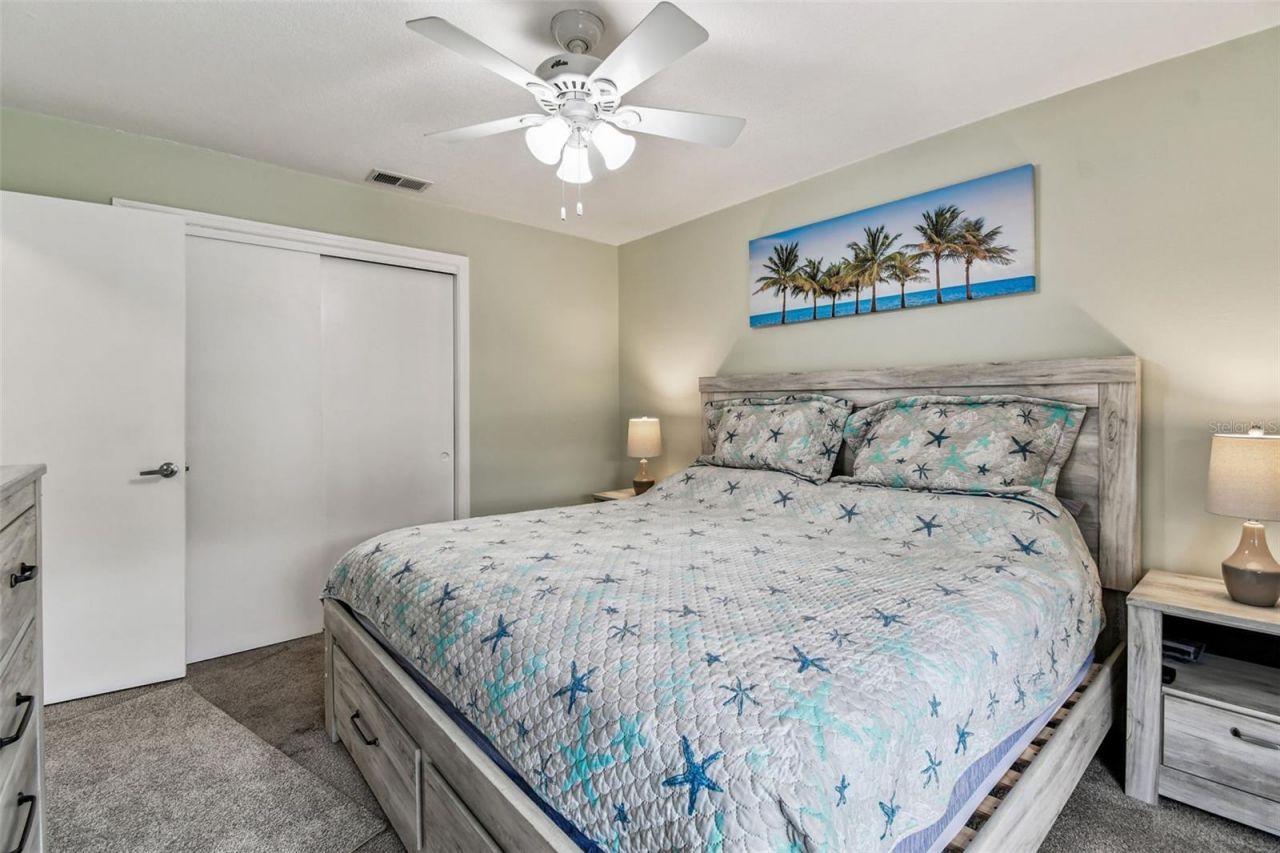 5116 Beach Drive Se, Unit D, Saint Petersburg, FL 33705 Photo