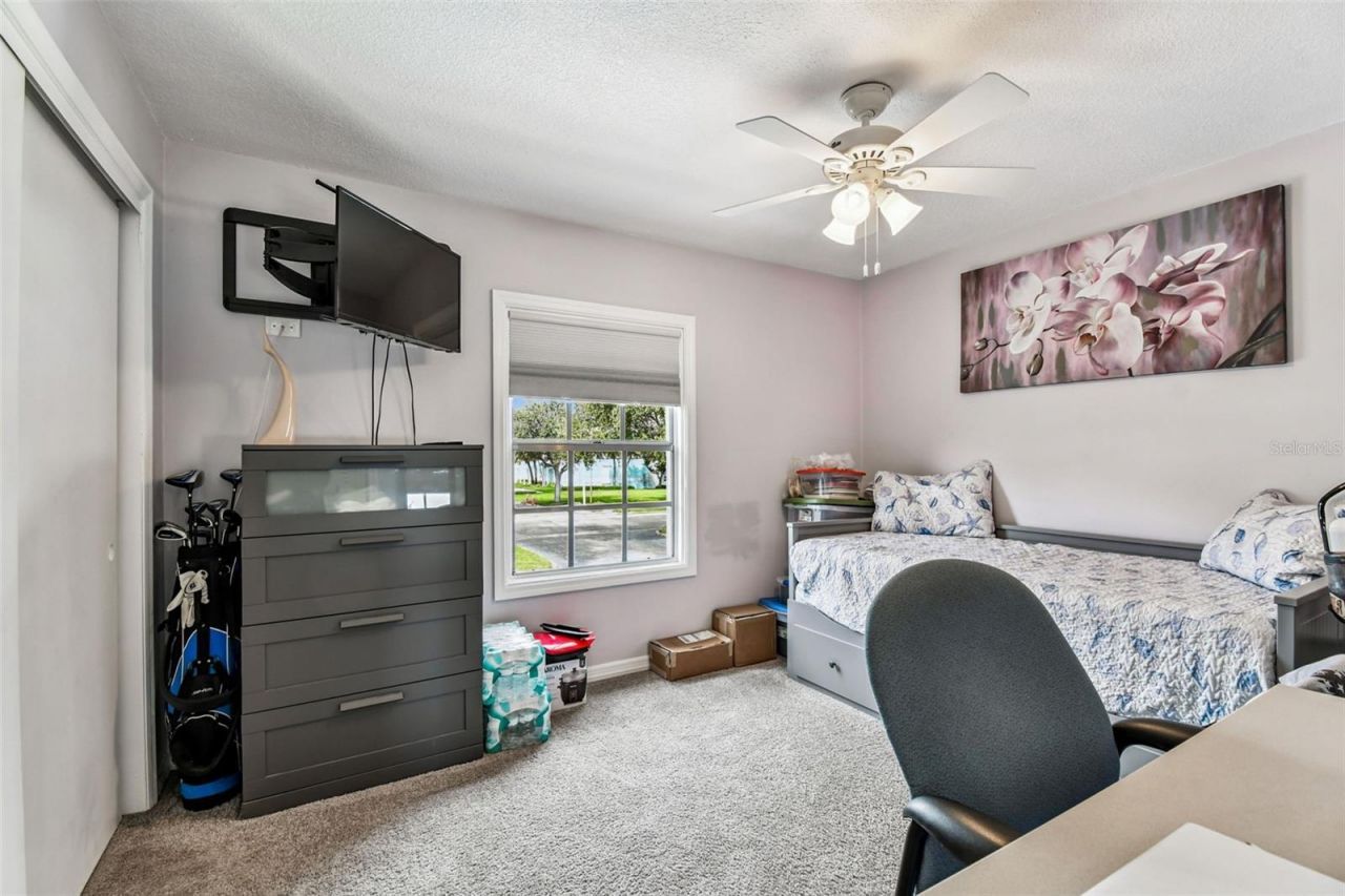 5116 Beach Drive Se, Unit D, Saint Petersburg, FL 33705 Photo