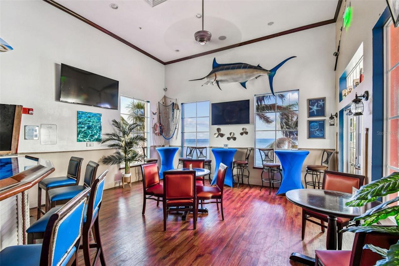 5116 Beach Drive Se, Unit D, Saint Petersburg, FL 33705 Photo