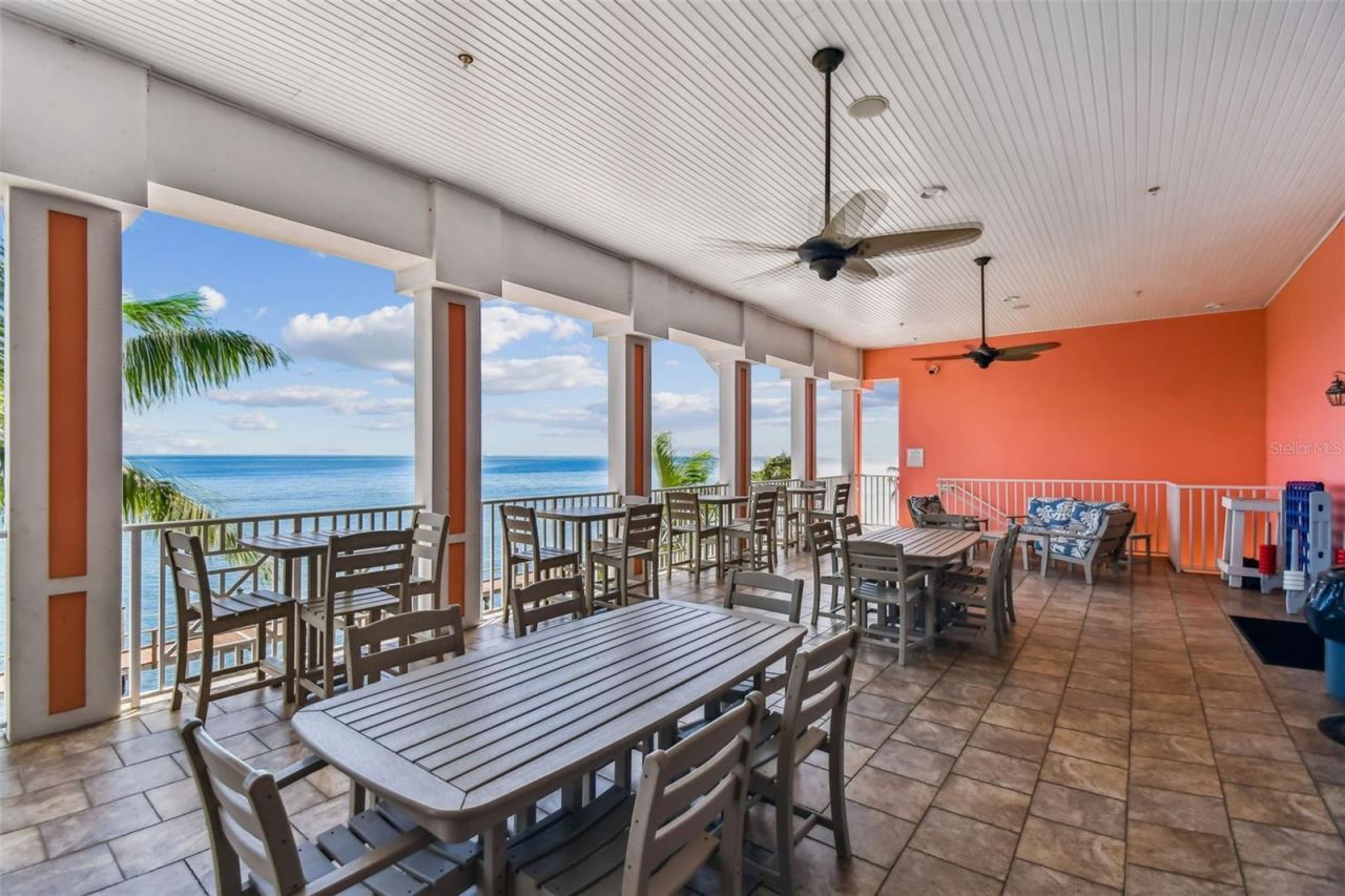 5116 Beach Drive Se, Unit D, Saint Petersburg, FL 33705 Photo