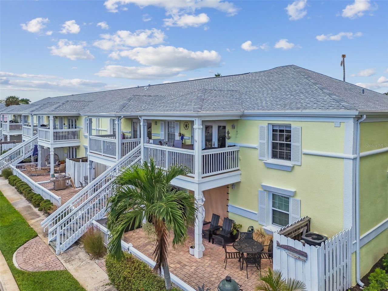 5116 Beach Drive Se, Unit D, Saint Petersburg, FL 33705 Photo