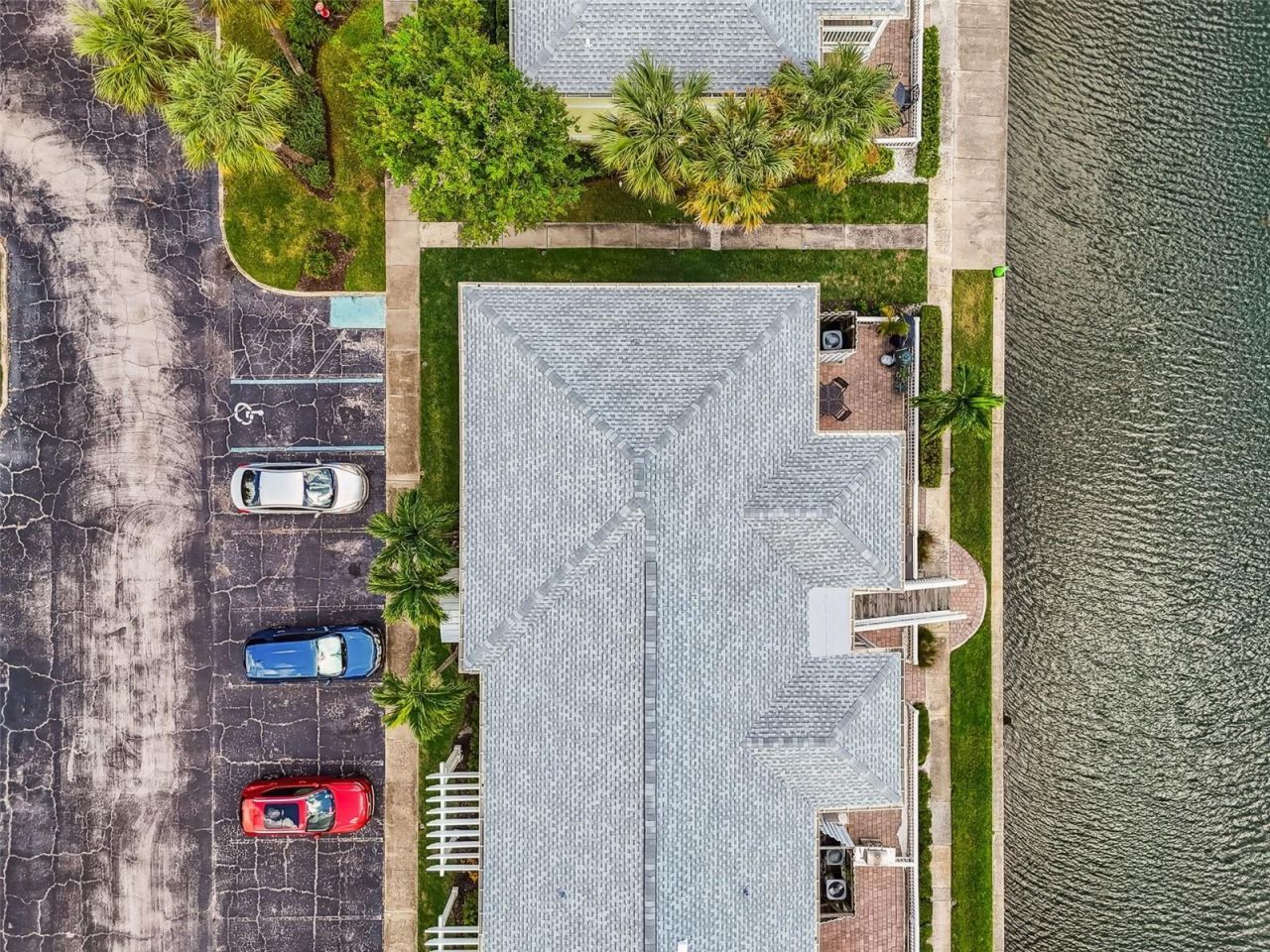 5116 Beach Drive Se, Unit D, Saint Petersburg, FL 33705 Photo