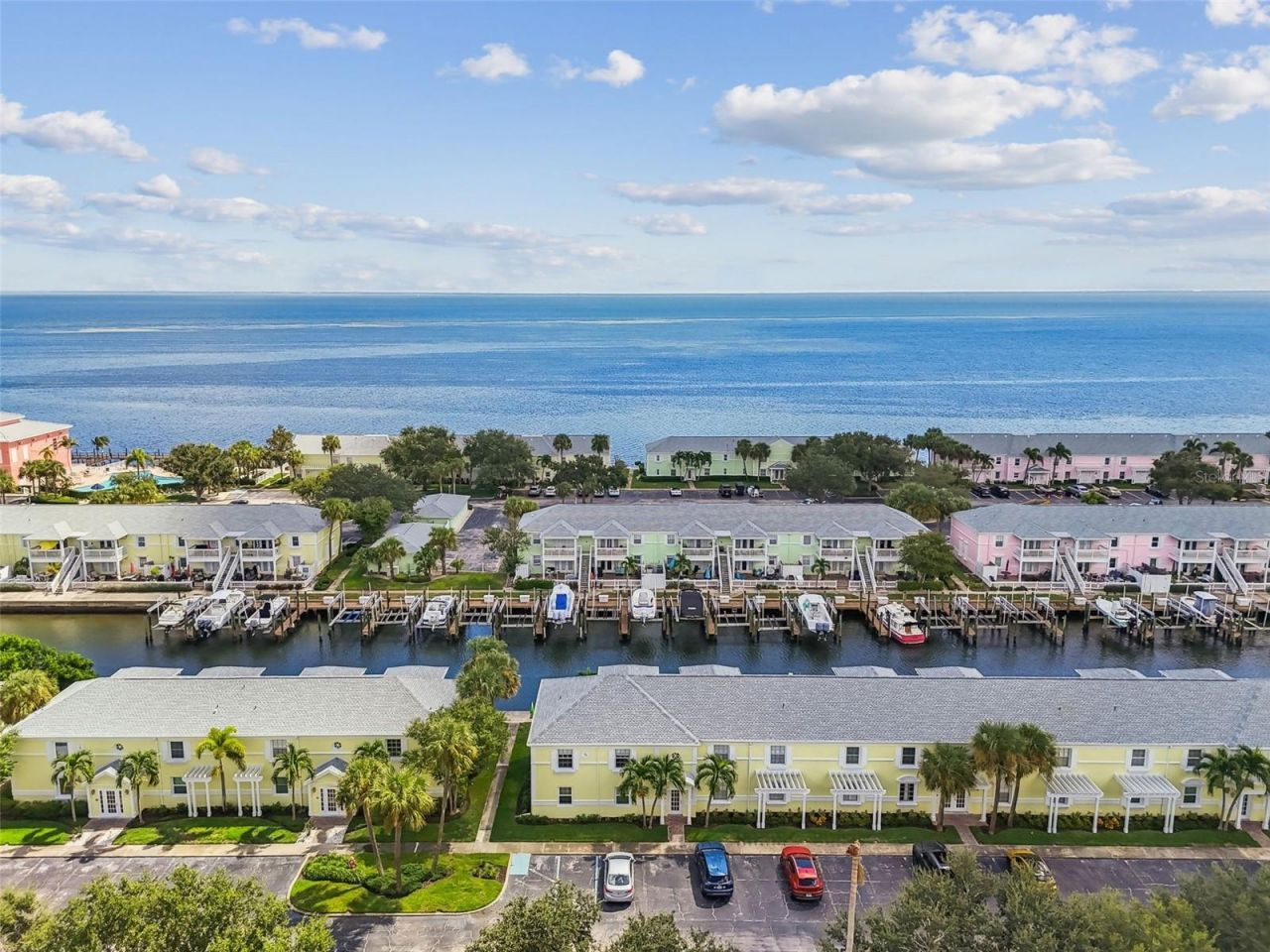 5116 Beach Drive Se, Unit D, Saint Petersburg, FL 33705 Photo