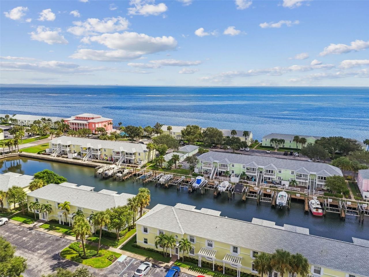 5116 Beach Drive Se, Unit D, Saint Petersburg, FL 33705 Photo