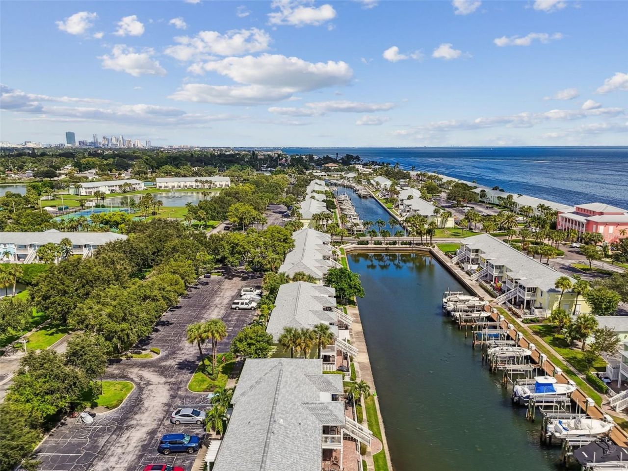 5116 Beach Drive Se, Unit D, Saint Petersburg, FL 33705 Photo
