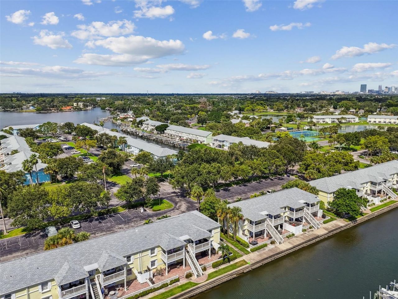 5116 Beach Drive Se, Unit D, Saint Petersburg, FL 33705 Photo