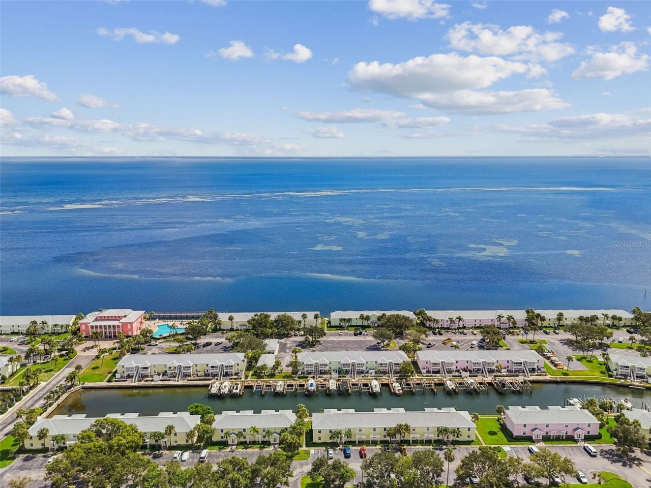 5116 Beach Drive Se, Unit D, Saint Petersburg, FL 33705 Photo