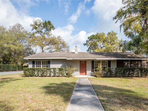 25525 COLMAR AVENUE, SORRENTO, FL 32776