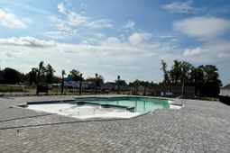 1008 Oak Meadow Dr. photo 4